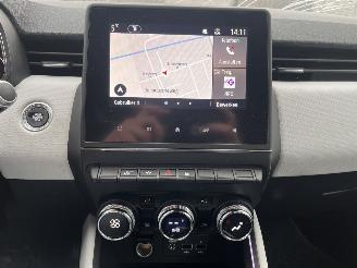 Renault Clio 1.0 TCe Initiale Paris AUTOMAAT picture 23