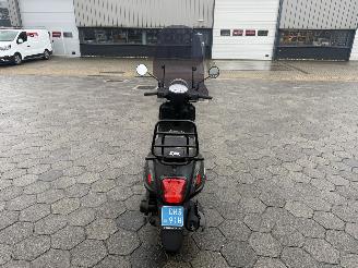 Sym Fiddle Snorscooter Fiddle II picture 4