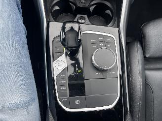 BMW 3-serie 330e eDrive Edition picture 23