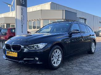 Voiture accidenté BMW 3-serie Touring 320i High Executive AUTOMAAT 2015/5
