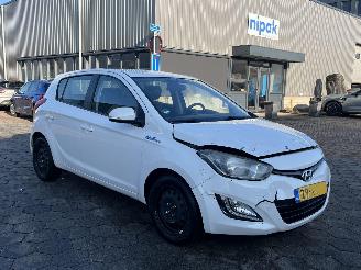 Hyundai I-20 1.2i i-Motion picture 3