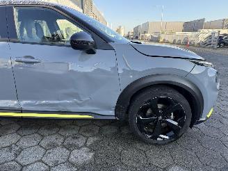 Nissan Juke 1.0 DIG-T Kiiro picture 4