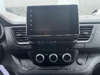 Renault Trafic 2.0 Blue dCi 130 T30 L2H1 Advance picture 20