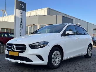 Auto incidentate Mercedes B-klasse 200d AUTOMAAT 2022/5