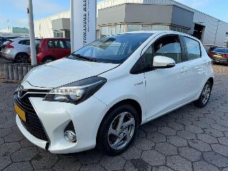 Unfallwagen Toyota Yaris 1.5 Hybrid Lease 2015/1