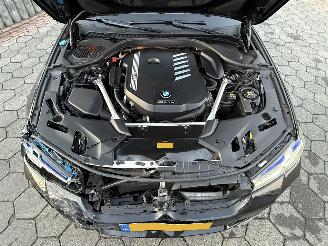 BMW 5-serie 545e M xDrive High Executive picture 22