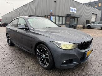 BMW 3-serie 320i xDrive High Executive picture 3