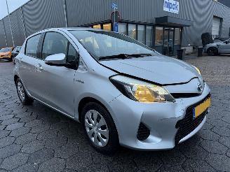 Toyota Yaris 1.5 Full Hybrid Aspiration picture 3