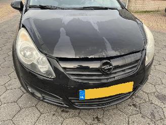 Opel Corsa 1.4-16V Color Edition picture 10