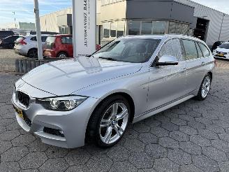 damaged passenger cars BMW 3-serie Touring M Sport 2019/6
