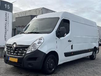 Unfall Kfz Van Renault Master T35 2.3 dCi L3H3 2015/1