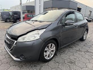 škoda osobní automobily Peugeot 208 1.4 VTi Active 2015/6