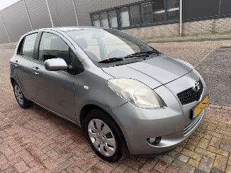 damaged passenger cars Toyota Yaris 1.0 VVTi Terra 2006/4