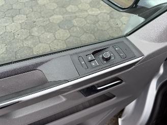 Volkswagen Transporter Bulli 2.0 TDI L2H3 28 picture 9