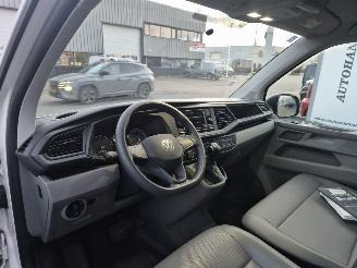 Volkswagen Transporter T6 150pk automaat picture 11