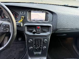 Volvo V-40 1.6 D2 R-Design picture 21