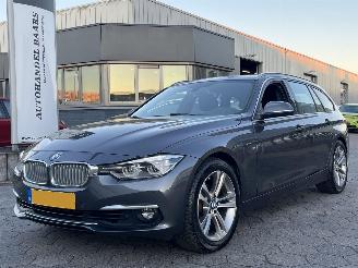 škoda osobní automobily BMW 3-serie Touring 320i Luxury Edition 2018/11