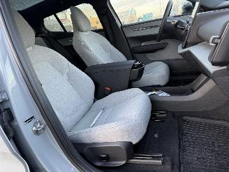 Volvo EX30 Single Motor 69 kWh Extended Range Ultra picture 14