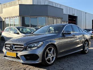 krockskadad bil auto Mercedes C-klasse C200 AMG  AUTOMAAT 2017/6