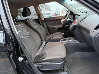 Kia Soul 1.6 X-ecutive picture 14
