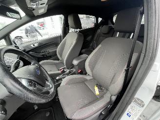 Ford Fiesta 1.0 EcoBoost ST Line picture 14