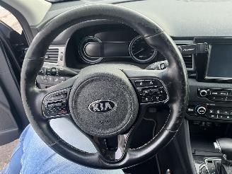 Kia Niro 1.6 GDi Hybrid ExecutiveLine picture 16