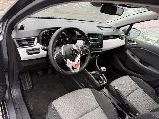 Renault Clio TCe 90 Evolution picture 14