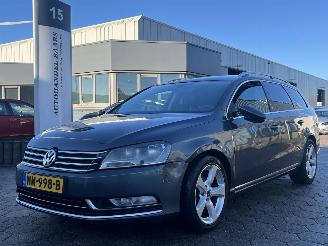 Unfallwagen Volkswagen Passat Variant 1.8 TSI Highline 2010/12