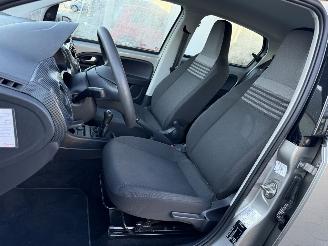 Volkswagen Up! 1.0 picture 13