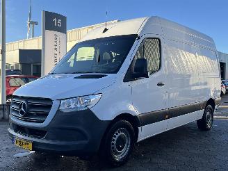 skadebil bedrijf Mercedes Sprinter 314 2.2 CDI L2H2 DC EURO VI-D 2018/12
