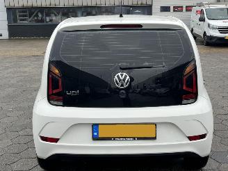 Volkswagen Up! 1.0 BMT up! beats picture 5