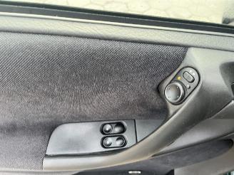 Opel Astra 1.6i Edition picture 15