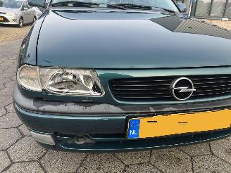 Opel Astra 1.6i Edition picture 10