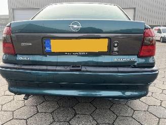 Opel Astra 1.6i Edition picture 8