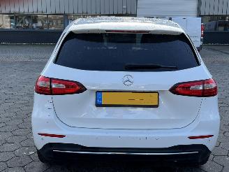 Mercedes B-klasse 200d AUTOMAAT picture 5