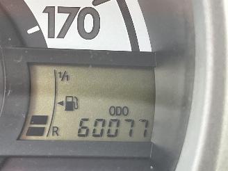 Peugeot 107 1.0-12V XS picture 15