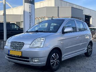 škoda osobní automobily Kia Picanto 1.1 LX 2005/7