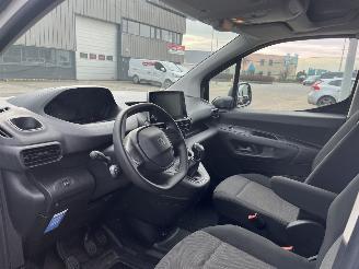 Peugeot Partner 1.6 BlueHDI Premium picture 12