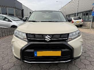 Suzuki Vitara 1.5 Hybrid Select picture 2