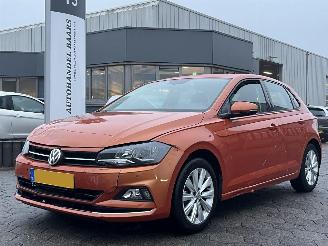 Schadeauto Volkswagen Polo 1.0 TSI Highline 2013/2