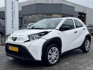 Unfallwagen Toyota Aygo X 1.0 VVT-i MT 2023/7