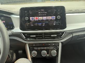 Volkswagen T-Roc 1.0 TSI Life Edition picture 24