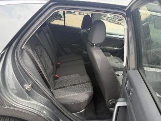Volkswagen T-Roc 1.0 TSI Life Edition picture 16