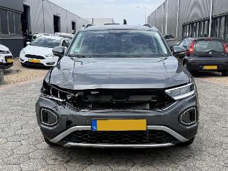 Volkswagen T-Roc 1.0 TSI Life Edition picture 2