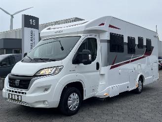 damaged campers Rimor Seal 2.2 66 PLUS 103 KW 2023/5