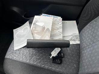 Toyota Urban Cruiser 1.3 VVT-i Dynamic picture 18