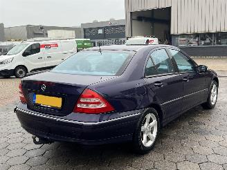 Mercedes C-klasse 200 K. Elegance AUTOMAAT picture 4
