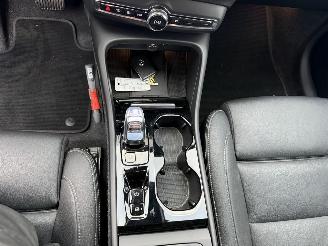 Volvo XC40 2.0 B4 Plus Dark picture 21