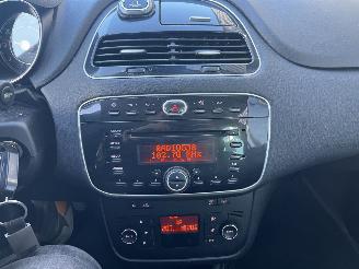 Fiat Punto 0.9 TwinAir Sport picture 16