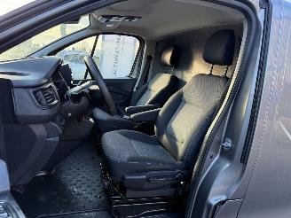 Renault Trafic 2.0 dCi 110 T30 L2H1 Comfort picture 10
